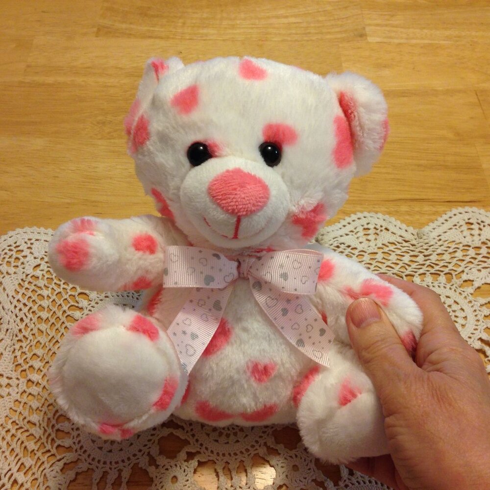 Dandee Teddy Bear, white with pink hearts